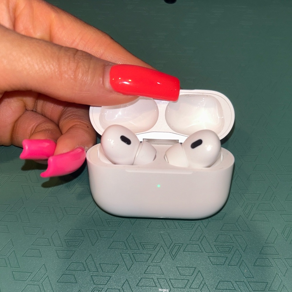 Apple AirPods Pro 1st Generation